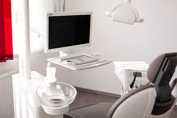 Zahnarztpraxis-Dr-Sorana-Serdean-Zahnärztin-Zahnarzt-Asten-Linz-Behandlung-1
