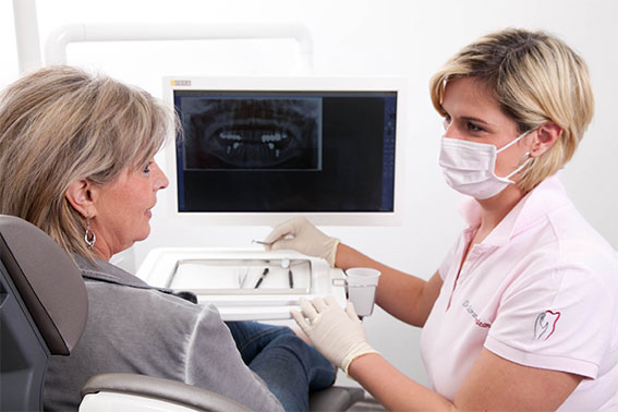 Zahnarztpraxis-Dr-Sorana-Serdean-Zahnärztin-Zahnarzt-Asten-Linz-Behandlung-5